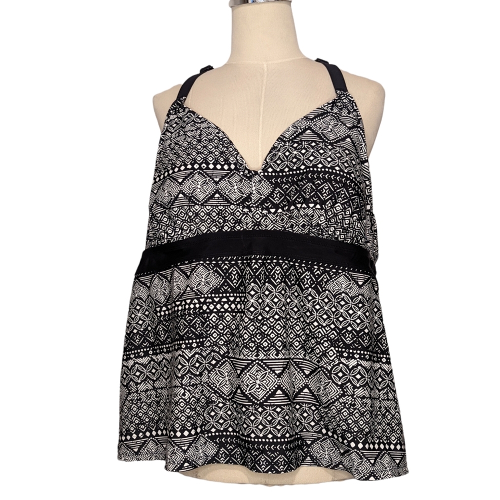 Target Kona Sol Racerback Black & White Tankini Size 22W